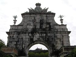 Pal�cio Nacional da Pena: Pal�cio de Seteais e Pal�cio da Pena - Clique para ampliar