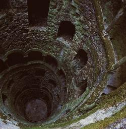 Regaleira Estate: Regaleira Estate: initiation well - Click to enlarge