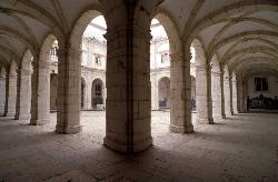 Church of S�o Vicente de Fora: Monastery of S�o Vicente de Fora - Click to enlarge
