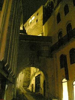 Almedina Door: Almedina Door - Click to enlarge