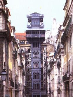 Santa Justa Lift: Santa Justa Elevator - Click to enlarge