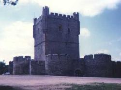 Castelo, Muralhas e Torre de Menagem: Castelo - Cliquetez pour agrandir