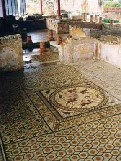 Con�mbriga Monographic Museum: Conimbriga: House of the Waterjets - Click to enlarge