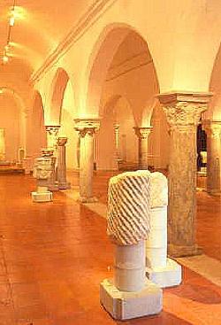 Saint Amaro Church: Santo Amaro Church - Click to enlarge