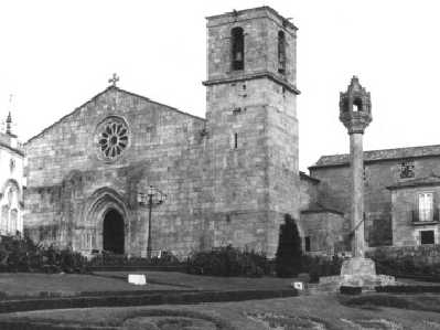 Pelourinho e Igreja Matriz