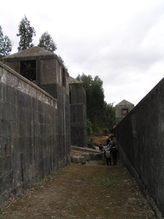 Belas: Aqueduto das �guas Livres (nascentes)