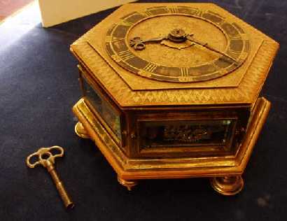 Clock Museum: Grand Sonnerie (Eduard East, 17th century)