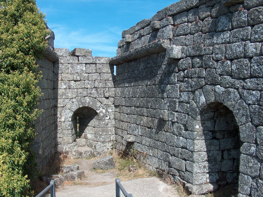 Pena de Aguiar: Castillo