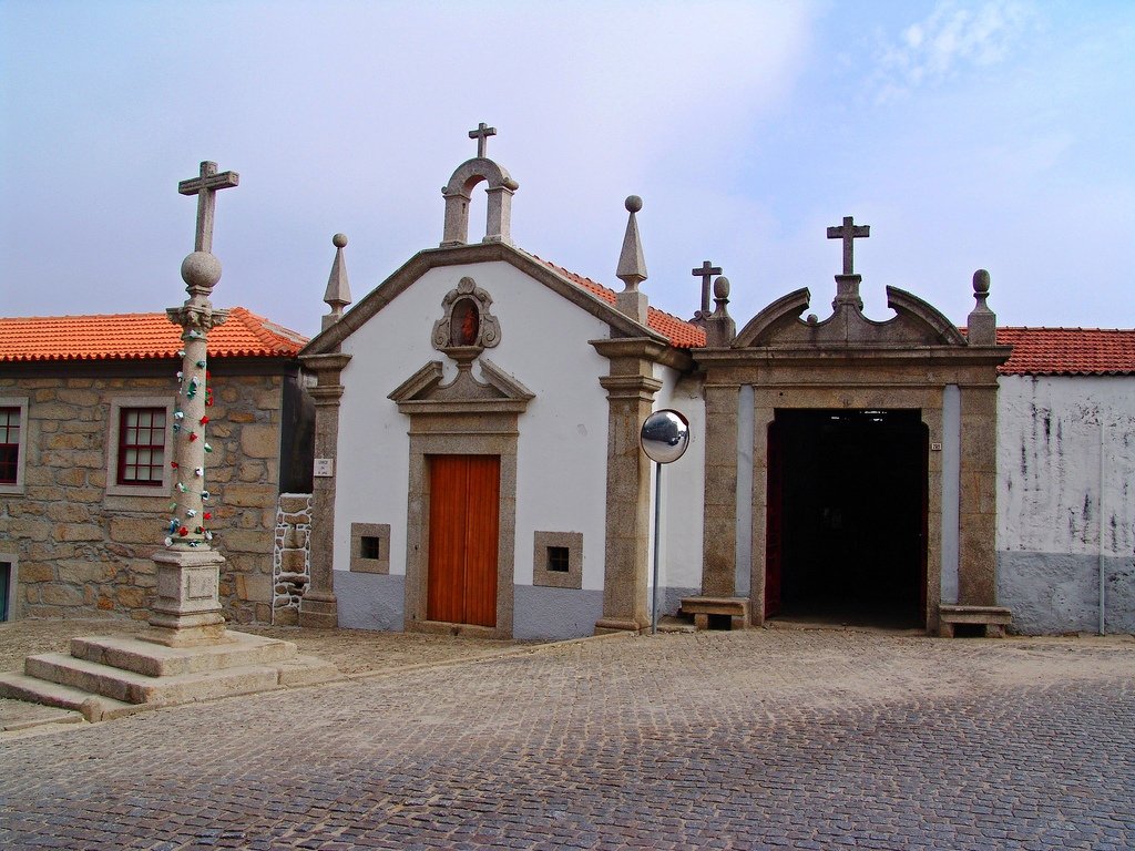Santa Maria de Avioso: Capela de São José